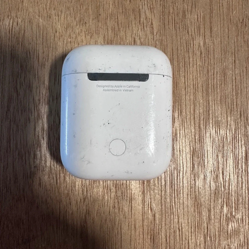 Apple AirPods 2nd Gen Case with Left Earbud White A1602 A2031 Replacement